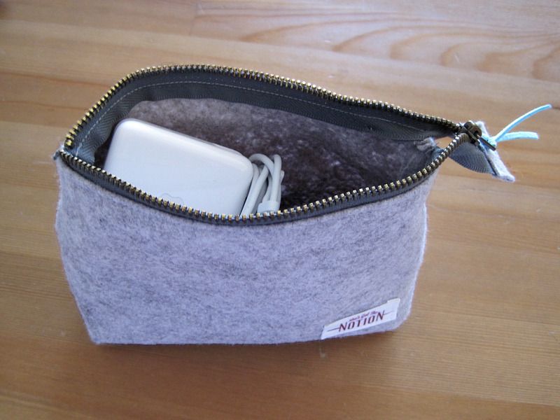 Felt Zipper Pouch sewing tutorial She's Got the Notion